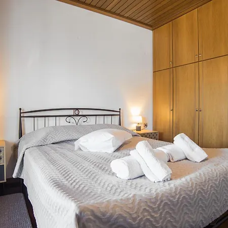 View - 3 Bedrooms Apartment, Fully Equipped *